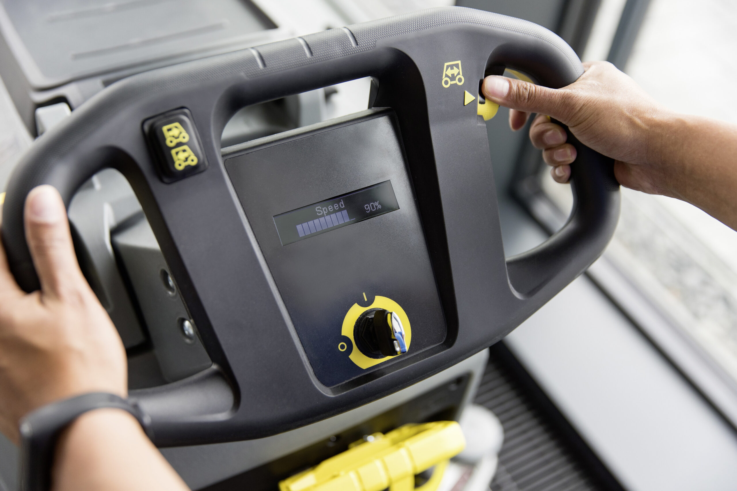 Kärcher Scheuersaugmaschine BD 50/55 W Classic Bp Pack 115Ah – Bild 5