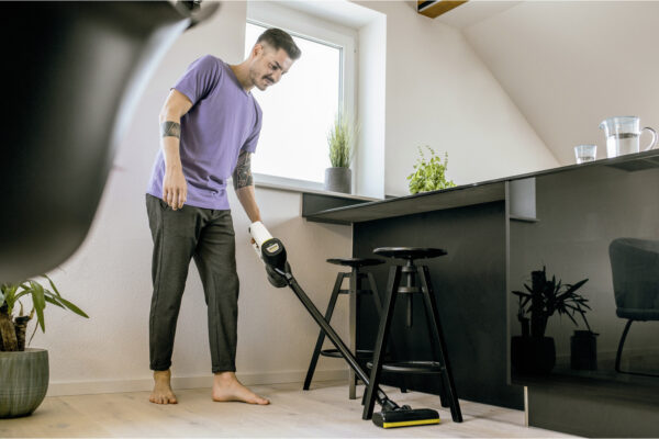 Kärcher Akku-Staubsauger VC 4 Cordless myHome - Image 5
