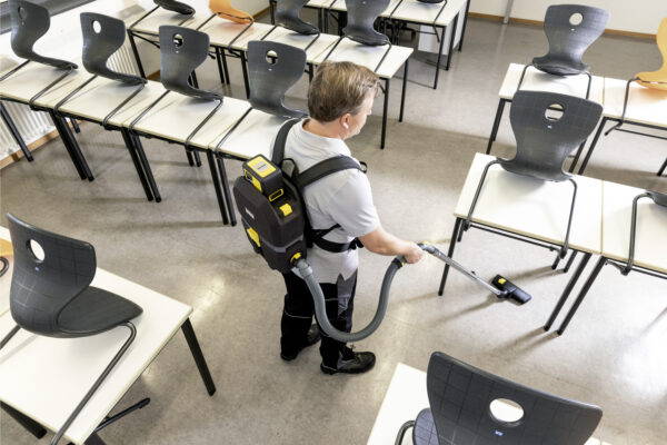 Kärcher Akku-Rucksacksauger BVL 3/1 Bp - Image 4