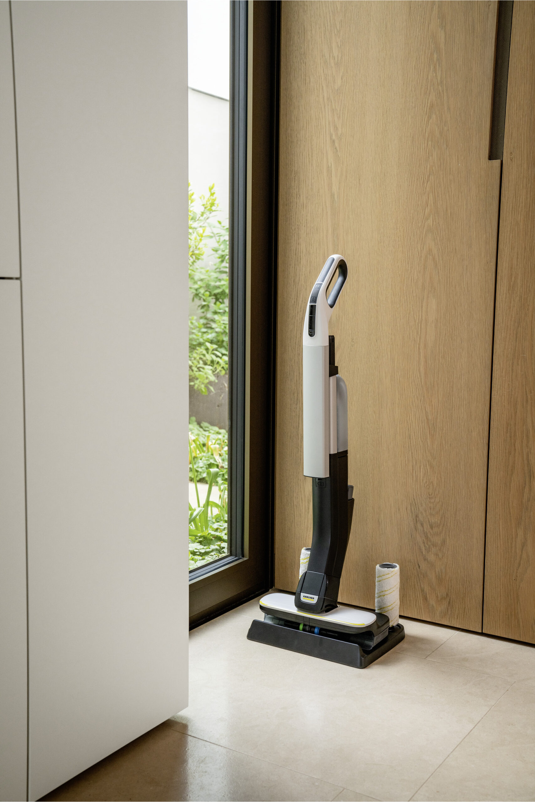 Kärcher Hartbodenreiniger FC 4-4 Battery Set – Bild 5