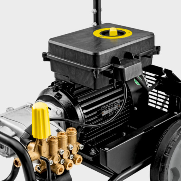 Langsam laufender 4-poliger Elektromotor